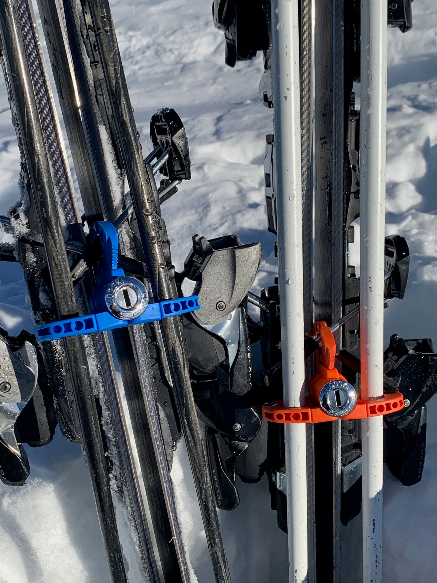 Loqski - Ski and Pole Lock